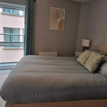 Modern Trendy & Spacious 2bd In Temple Bar Appartement Dublin