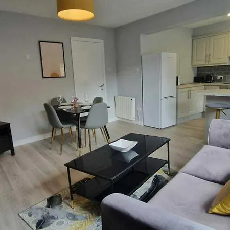 Modern Trendy & Spacious 2bd In Temple Bar Apartmán